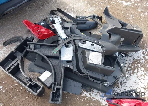 2019 Chevrolet Trax Lt from USA, damaged, VIN 3GNCJLSB5KL298889